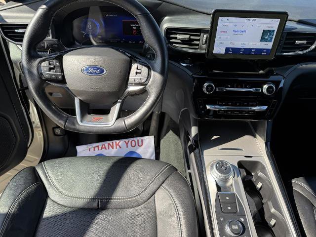 Certified 2022 Ford Explorer ST image 30