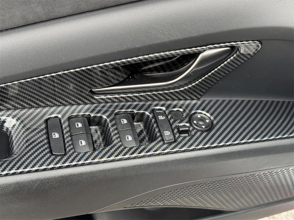 Used 2022 Hyundai Elantra N image 10