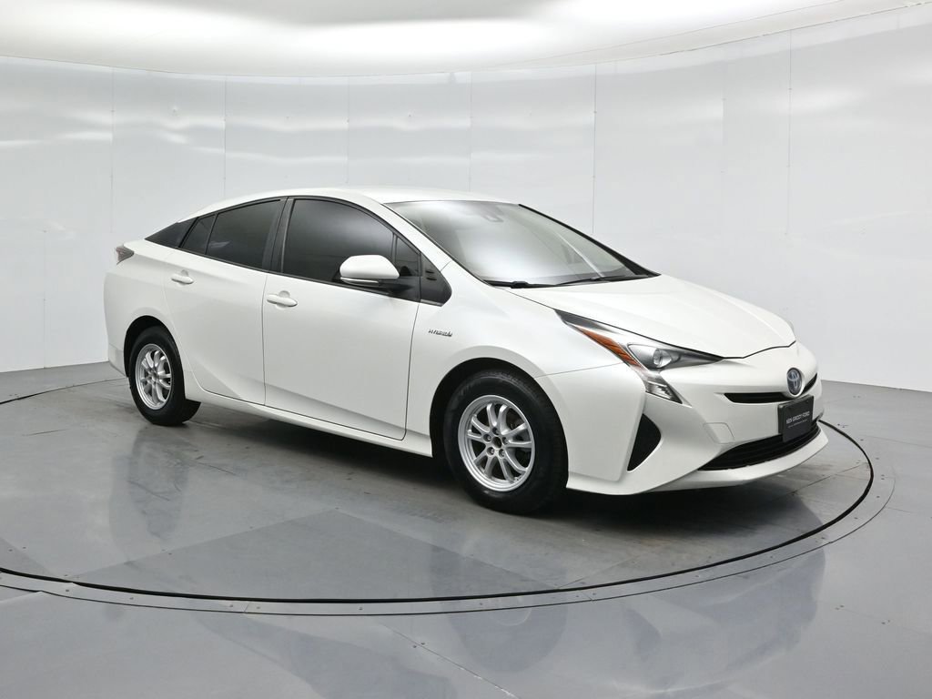 Used 2017 Toyota Prius One image 3