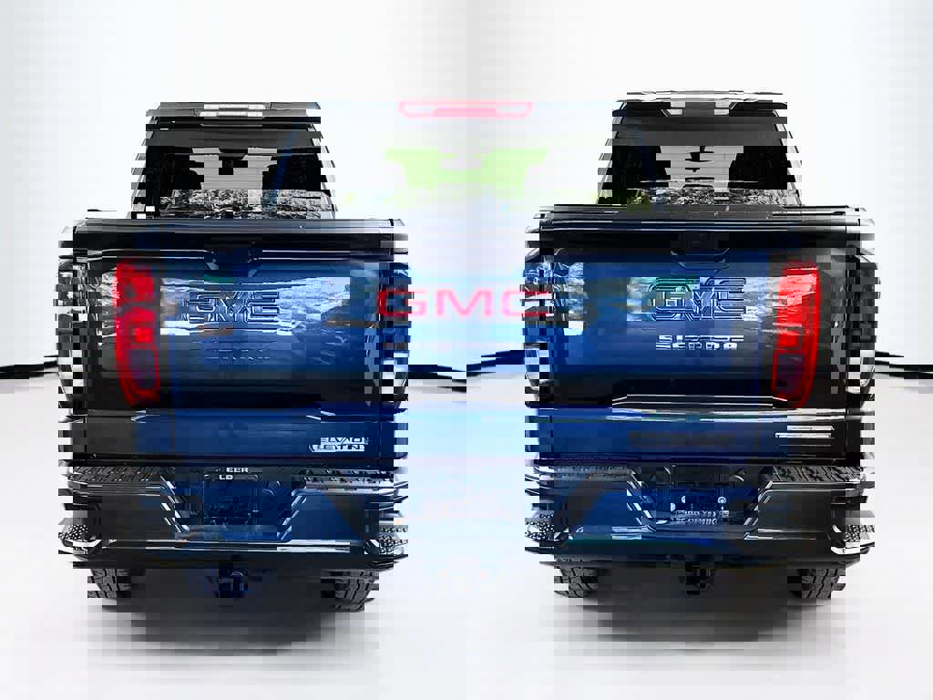 Used 2021 GMC Sierra 1500 Elevation w/ LPO, GMC Protection Package image 4