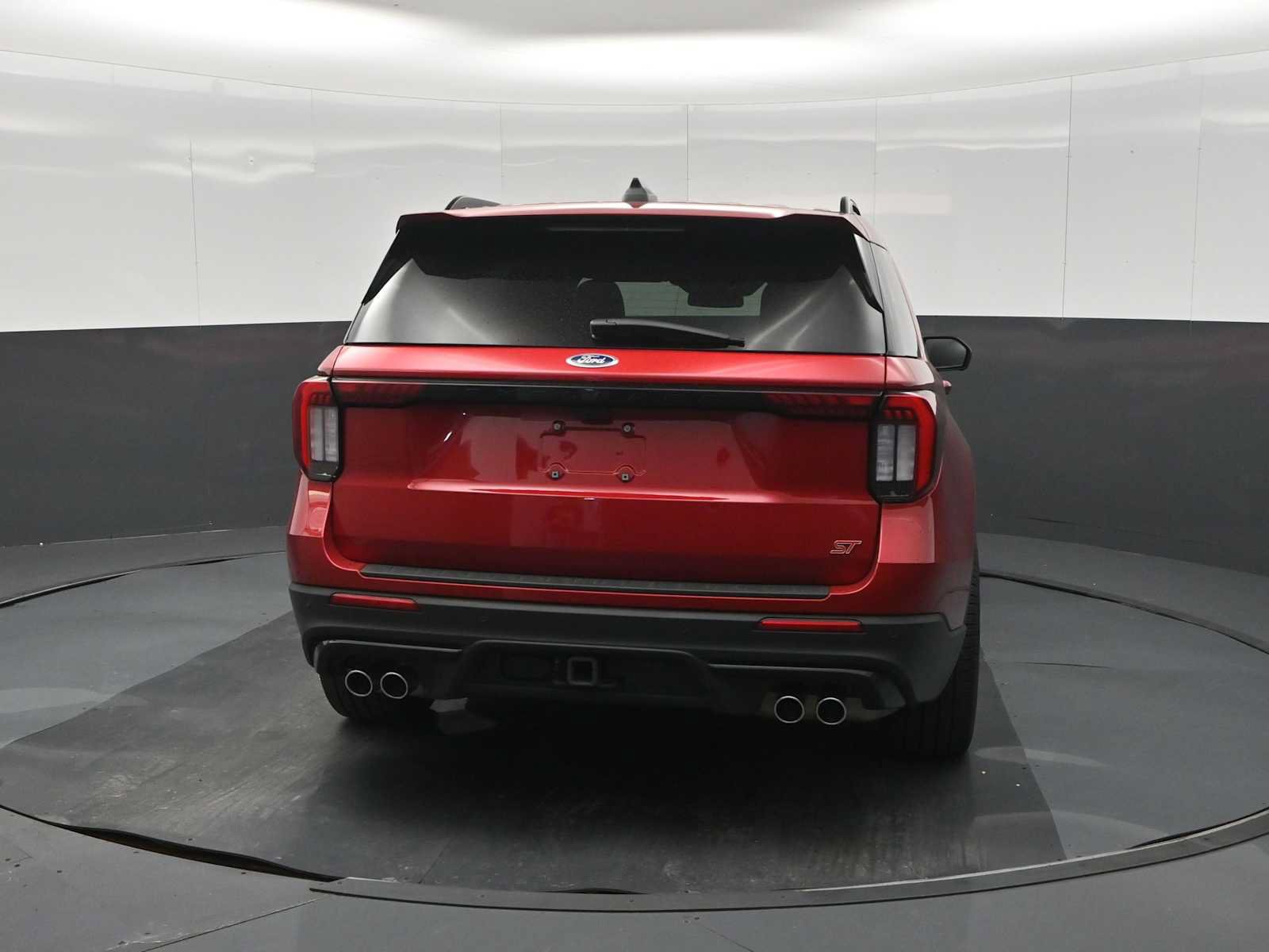 Certified 2025 Ford Explorer ST w/ Sun And Sound Package AWD/4WD image 8