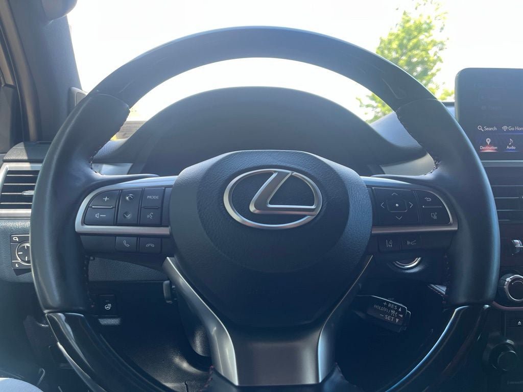 Used 2023 Lexus GX 460 Premium w/ Accessory Package AWD/4WD image 27