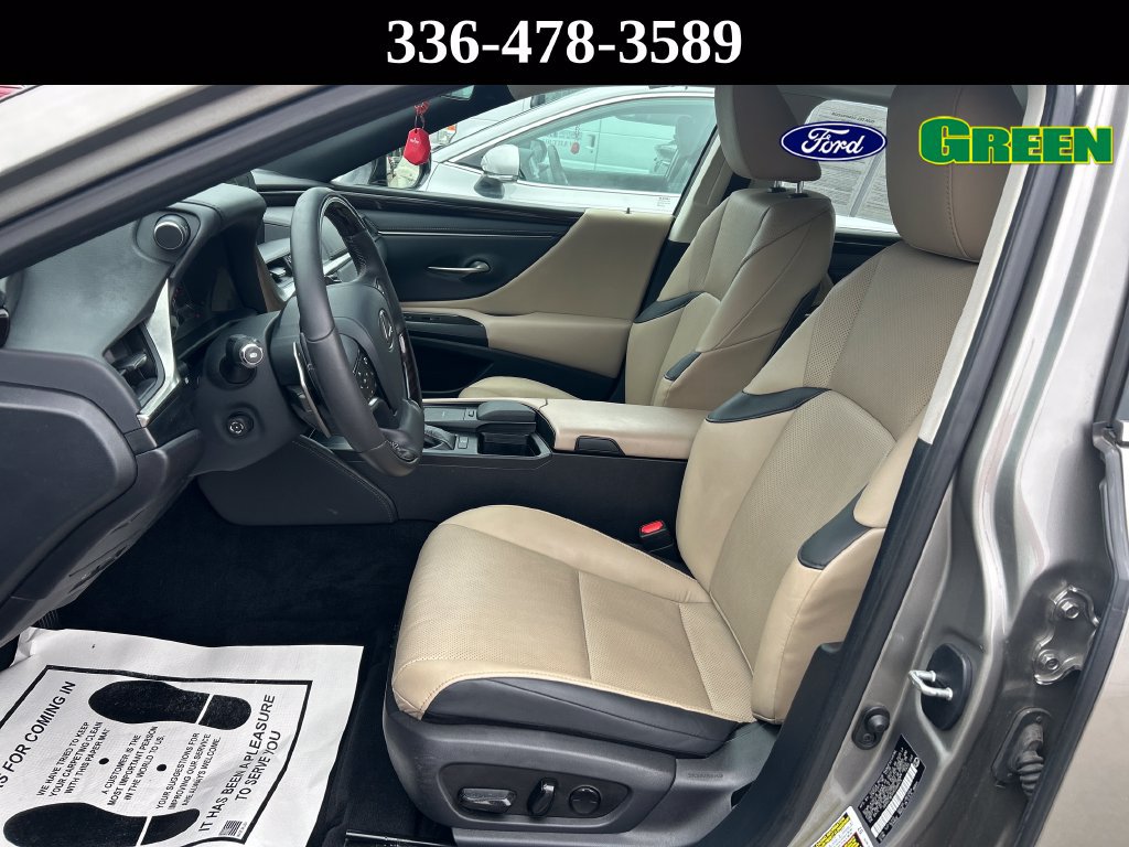 Used 2021 Lexus ES 350 w/ Premium Package FWD image 10