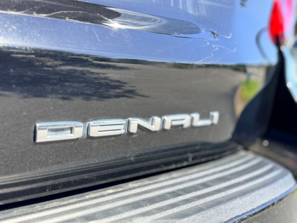 Used 2023 GMC Yukon Denali w/ Max Trailering Package AWD/4WD image 10