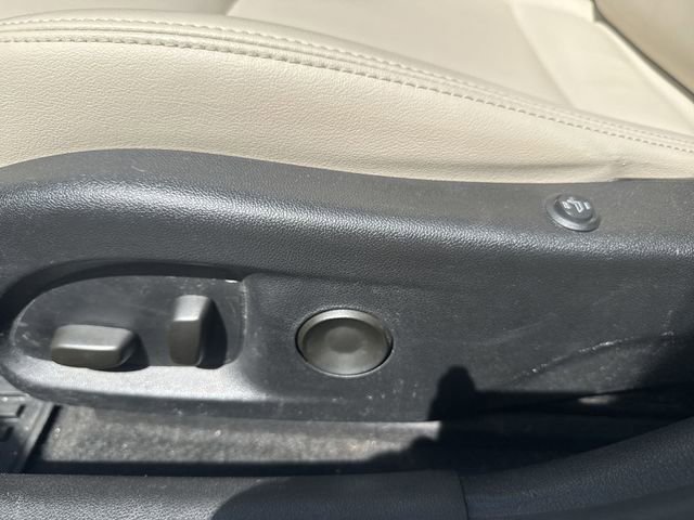 Used 2021 Cadillac CT4 Luxury w/ Sun And Sound Package image 12