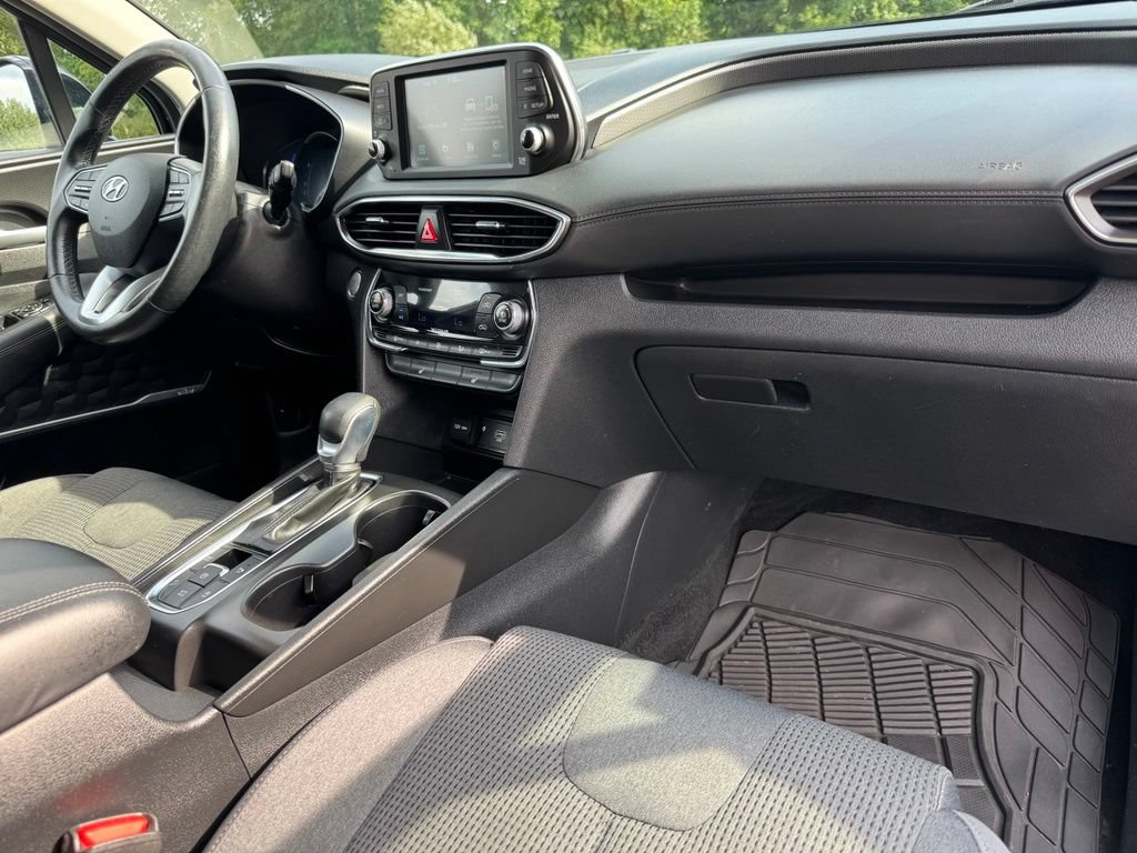 Used 2020 Hyundai Santa Fe SEL w/ Convenience Package AWD/4WD image 16