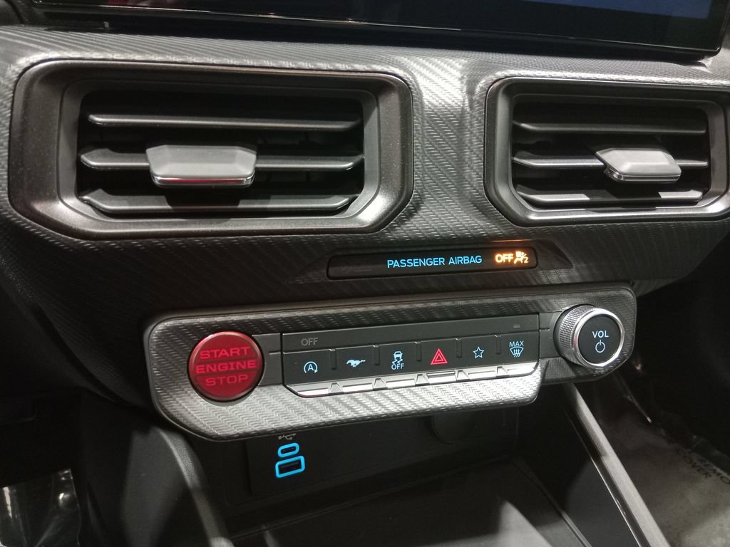 Certified 2025 Ford Mustang GT RWD image 19