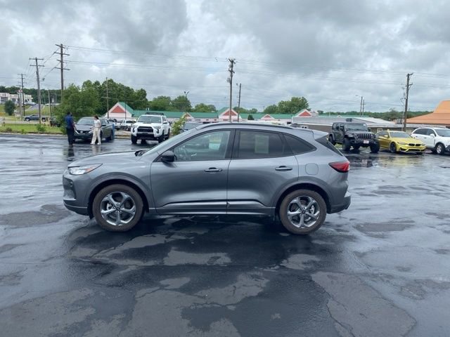 Certified 2024 Ford Escape ST-Line FWD image 2