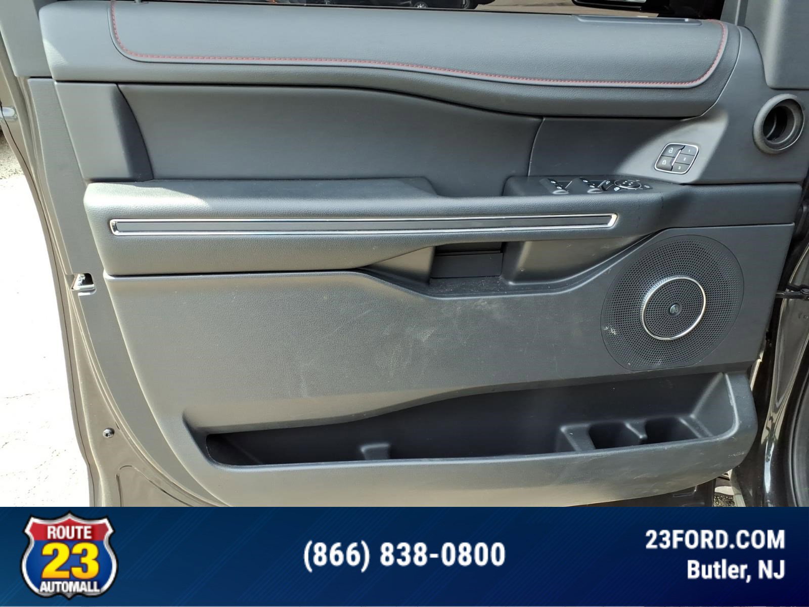 Certified 2024 Ford Expedition Max Limited AWD/4WD image 15