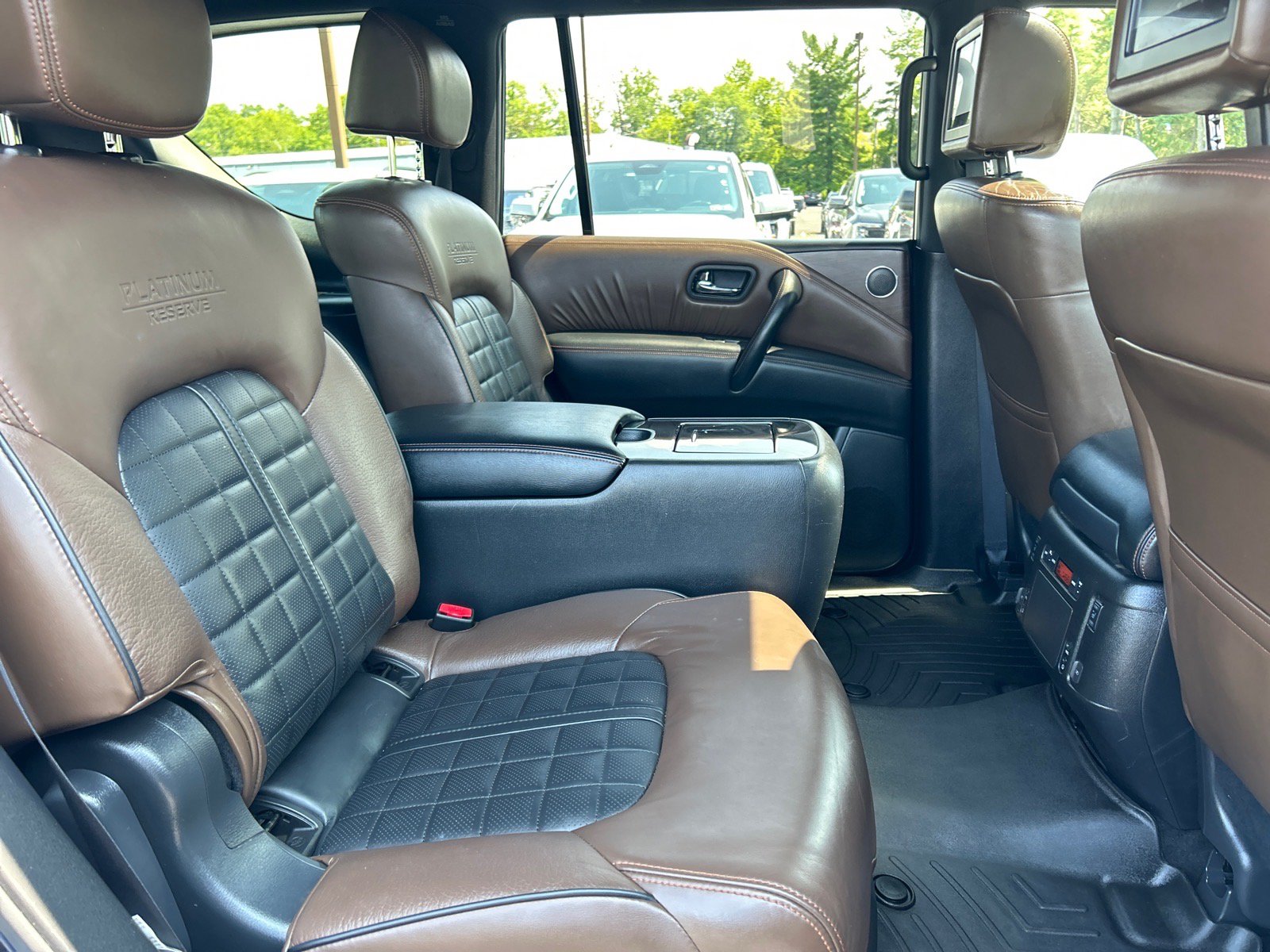 Used 2020 Nissan Armada Platinum w/ Platinum Reserve Package AWD/4WD image 22
