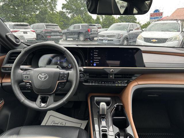 Used 2025 Toyota Crown w/ Advanced Technology Package AWD/4WD image 22