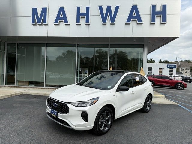 Certified 2024 Ford Escape ST-Line w/ Tech Pack #1 image 2