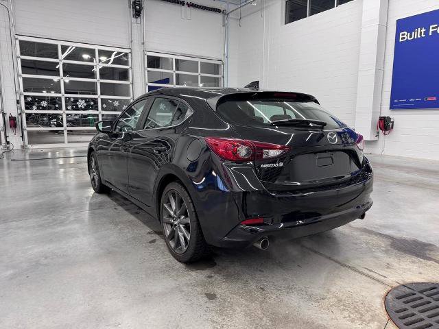 Used 2018 MAZDA MAZDA3 Touring image 5