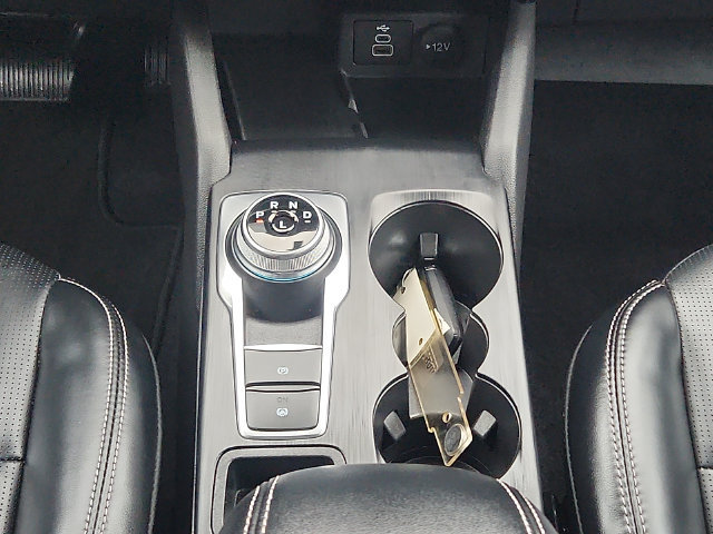 Certified 2025 Ford Escape Platinum AWD/4WD image 18