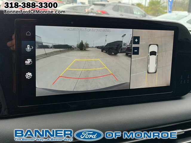 Used 2023 Hyundai Palisade Limited w/ Cargo Package image 32