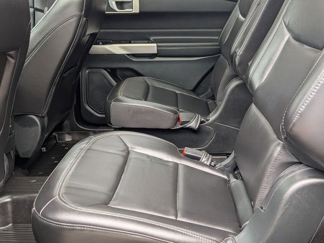 Certified 2023 Ford Explorer XLT w/ Equipment Group 202A AWD/4WD image 27