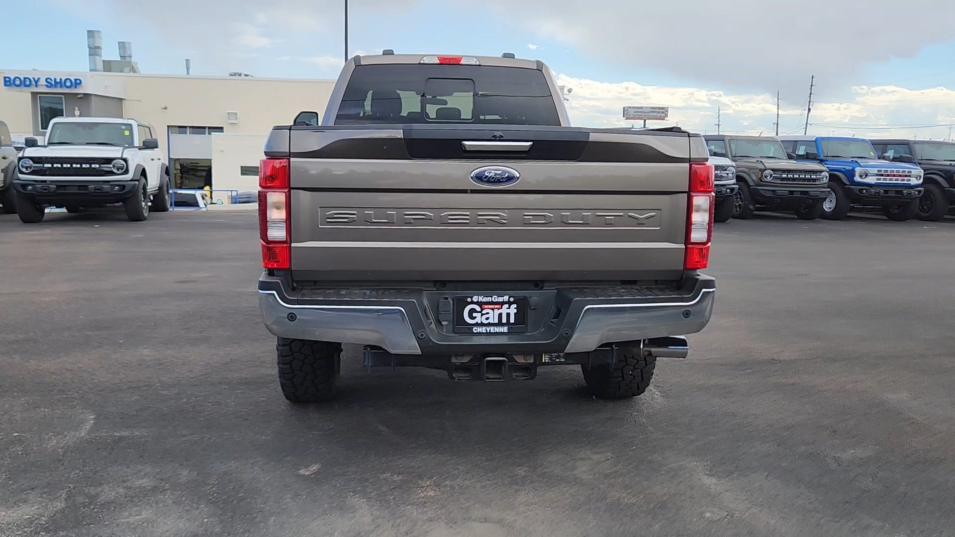Certified 2020 Ford F250 XLT w/ XLT Premium Package AWD/4WD image 3