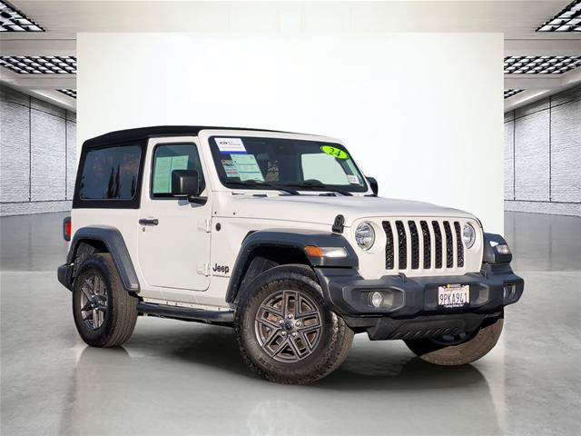 Used 2024 Jeep Wrangler Sport AWD/4WD image 2