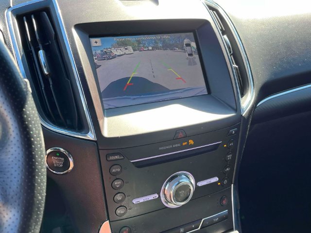 Certified 2019 Ford Edge ST w/ Cold Weather Package AWD/4WD image 37