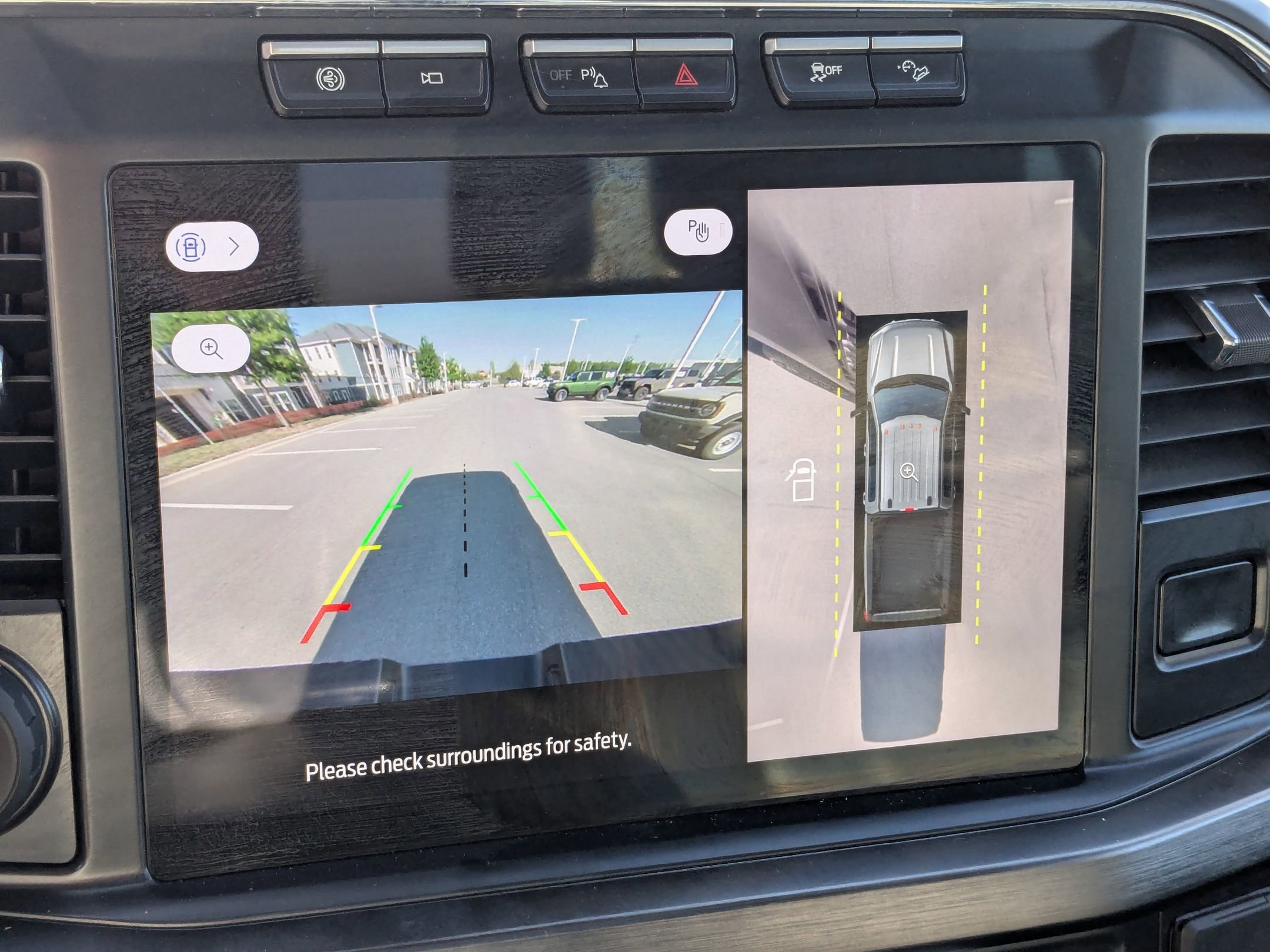 Certified 2024 Ford F350 Lariat w/ Lariat Ultimate Package AWD/4WD image 26