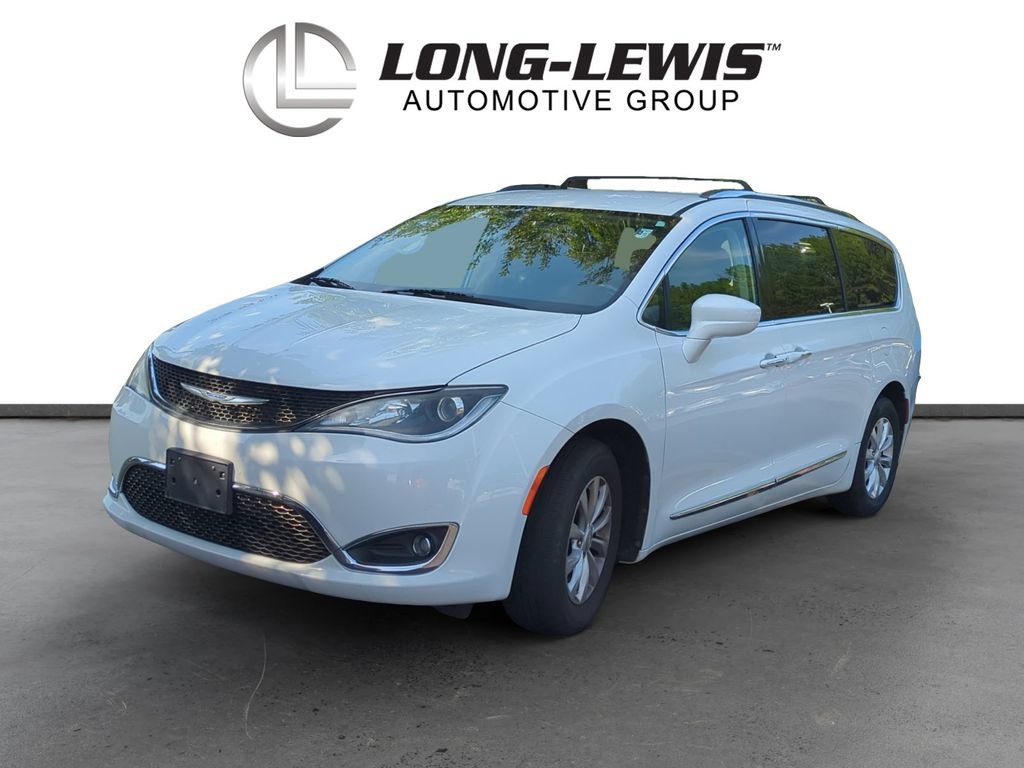 Used 2019 Chrysler Pacifica Touring-L