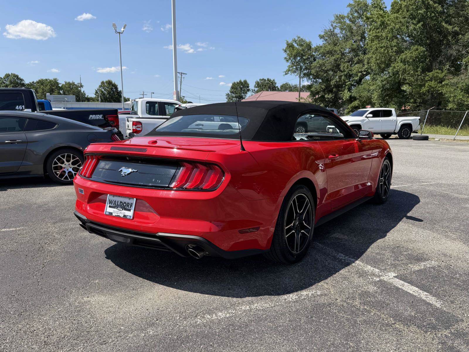 Certified 2020 Ford Mustang Premium RWD image 2