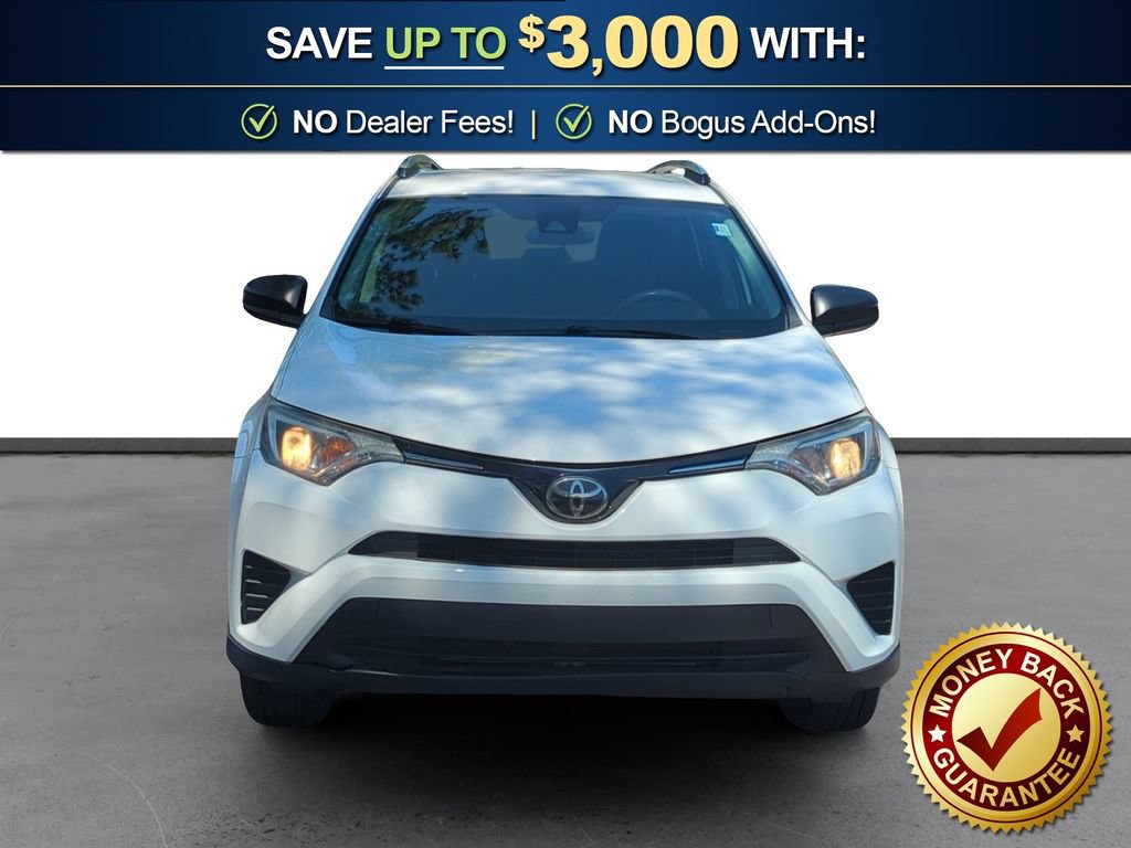 Used 2018 Toyota RAV4 LE FWD image 11
