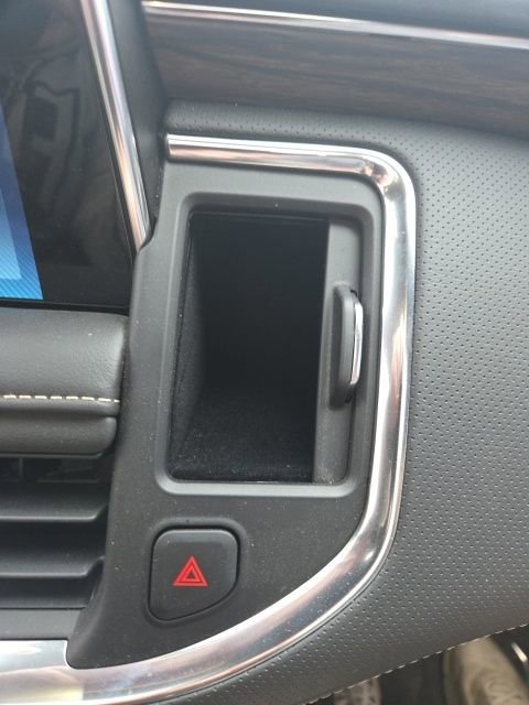 Used 2023 Chevrolet Tahoe Premier image 39