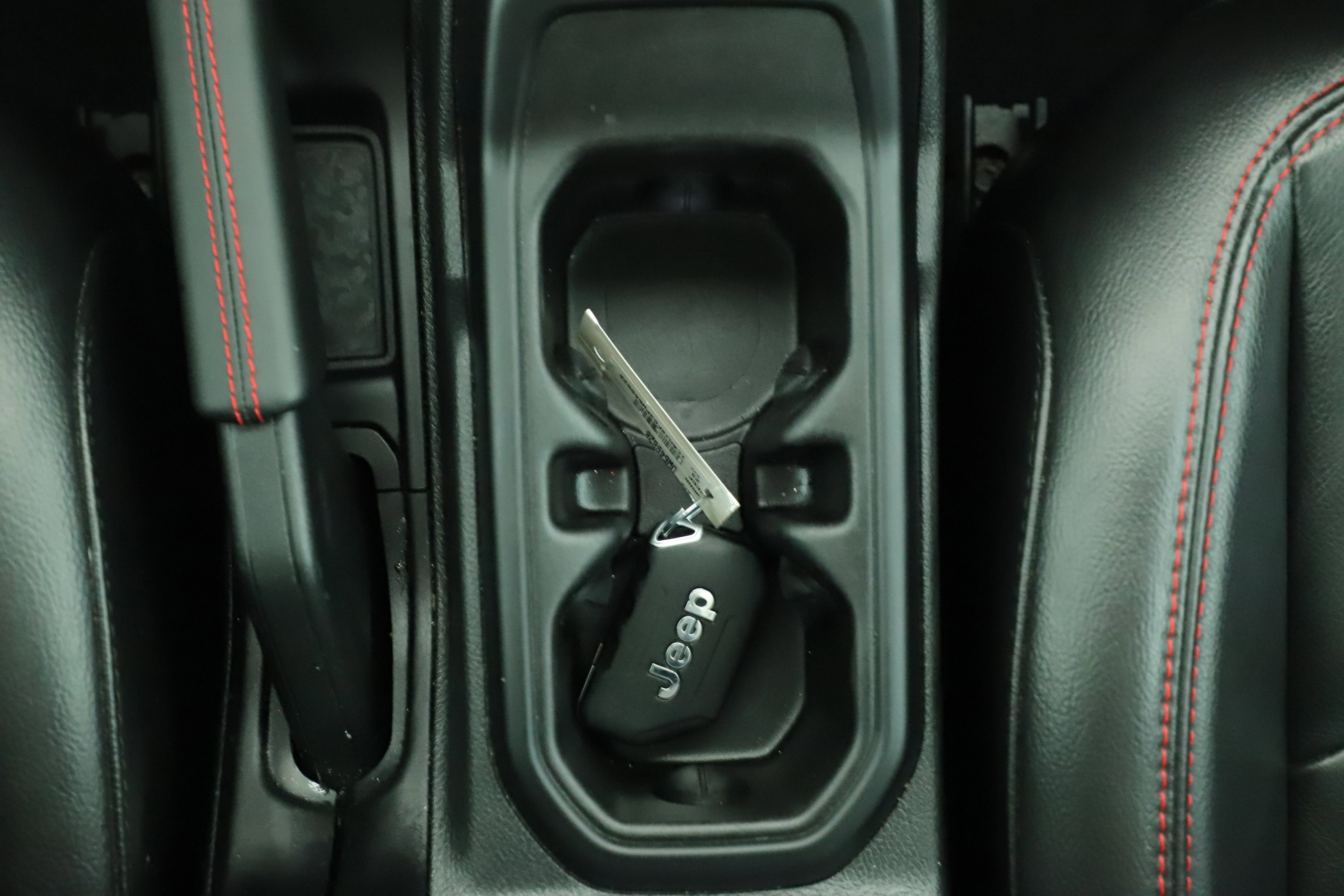 Used 2023 Jeep Wrangler Unlimited Rubicon w/ Cold Weather Group image 22