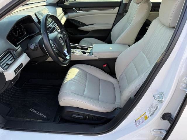 Used 2022 Honda Accord Touring image 11