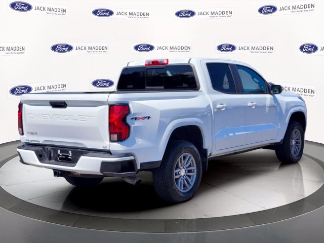 Used 2023 Chevrolet Colorado LT w/ LT Convenience Package II AWD/4WD image 5