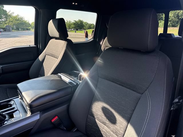Certified 2025 Ford F150 XLT w/ Equipment Group 302A MID AWD/4WD image 17