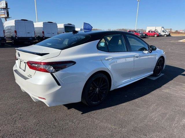 Used 2022 Toyota Camry XSE w/ Cold Weather Package image 5