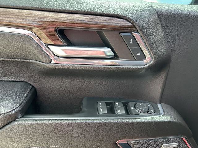 Used 2024 Chevrolet Silverado 1500 LT Trail Boss w/ LT Trail Boss Premium Package image 18