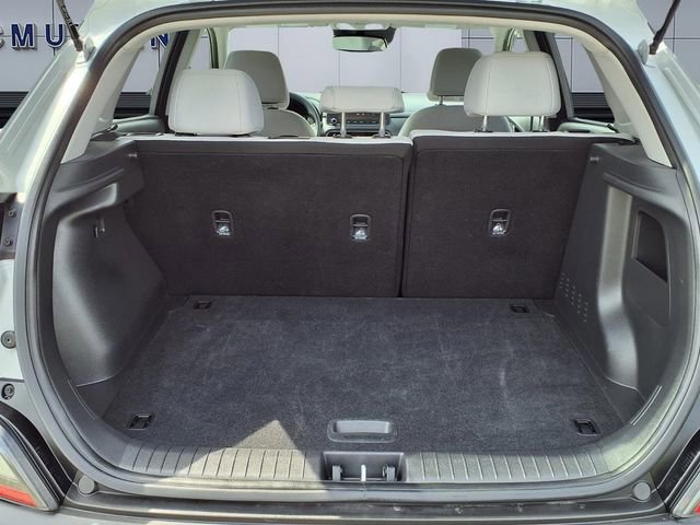 Used 2023 Hyundai Kona SEL image 9