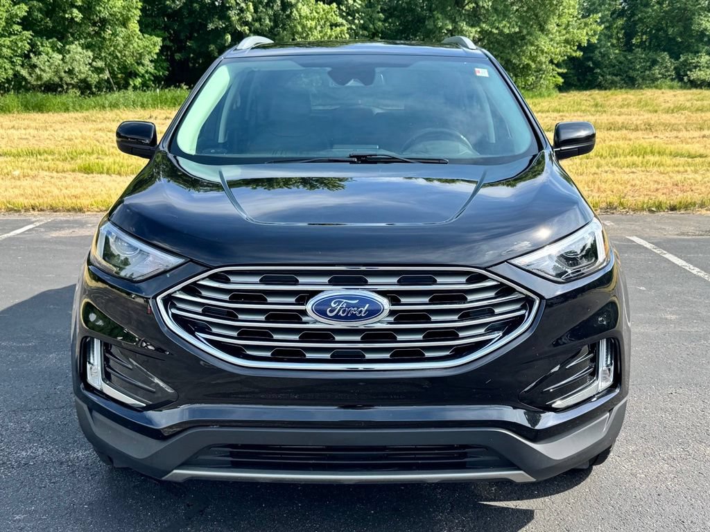 Certified 2022 Ford Edge SEL w/ Convenience Package AWD/4WD image 3
