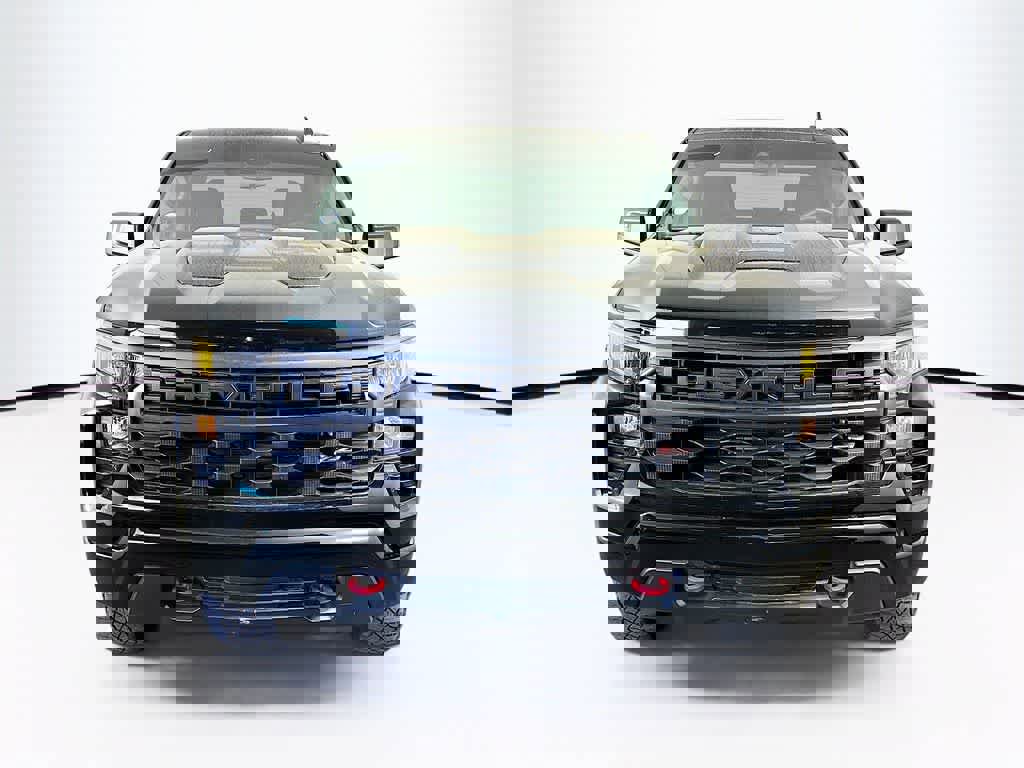 Used 2023 Chevrolet Silverado 1500 Custom Trail Boss image 8