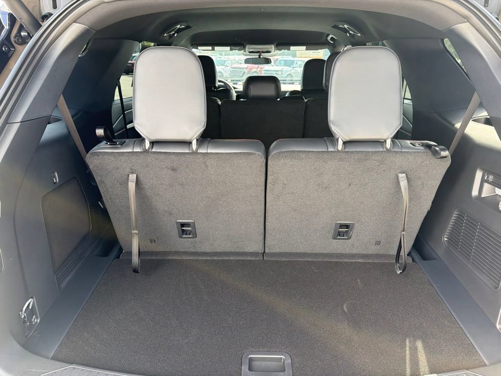 Certified 2026 Ford Explorer ST-Line RWD image 9