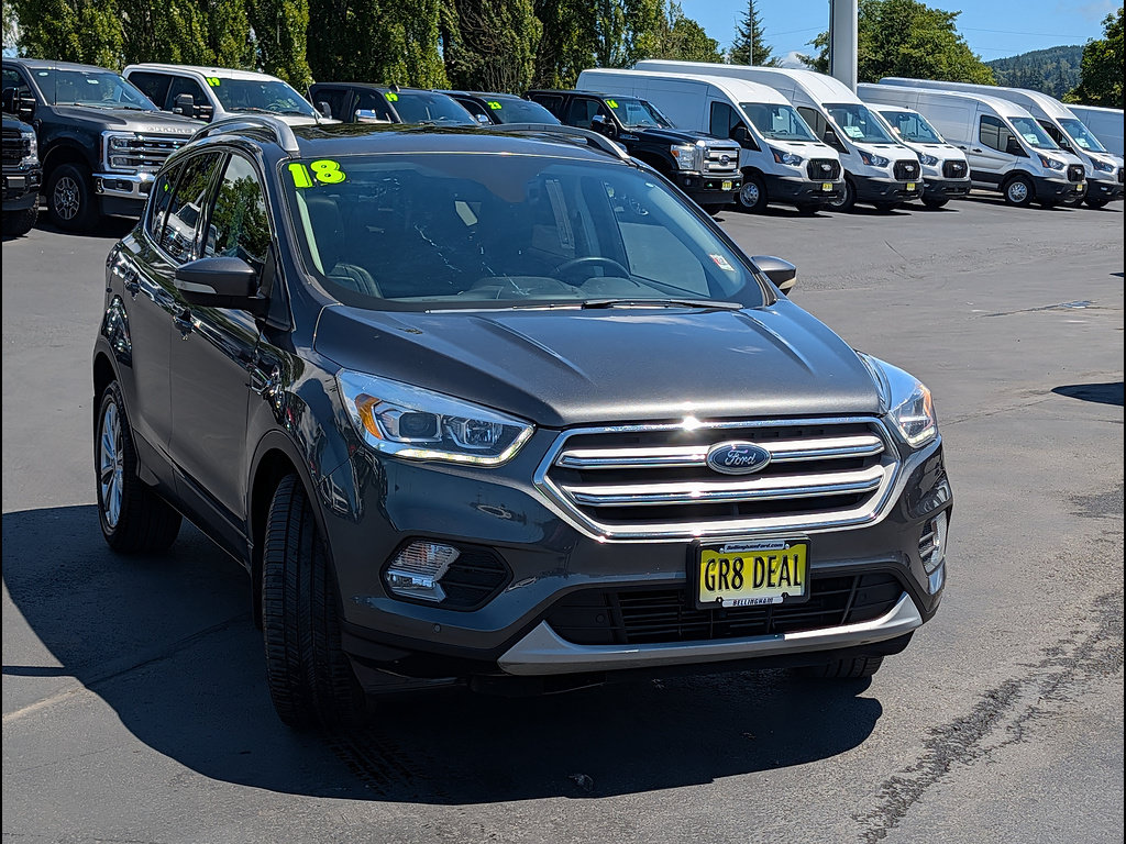 Certified 2018 Ford Escape Titanium AWD/4WD image 3