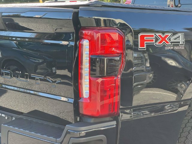 Certified 2024 Ford F250 XL w/ STX Appearance Package AWD/4WD image 9