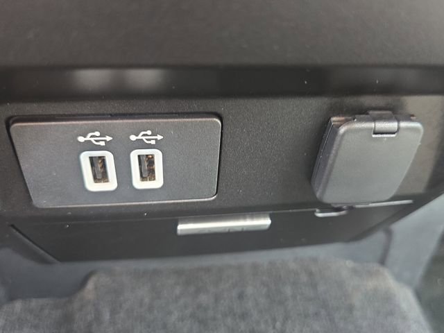 Certified 2017 Ford F150 XLT w/ Equipment Group 302A Luxury AWD/4WD image 24