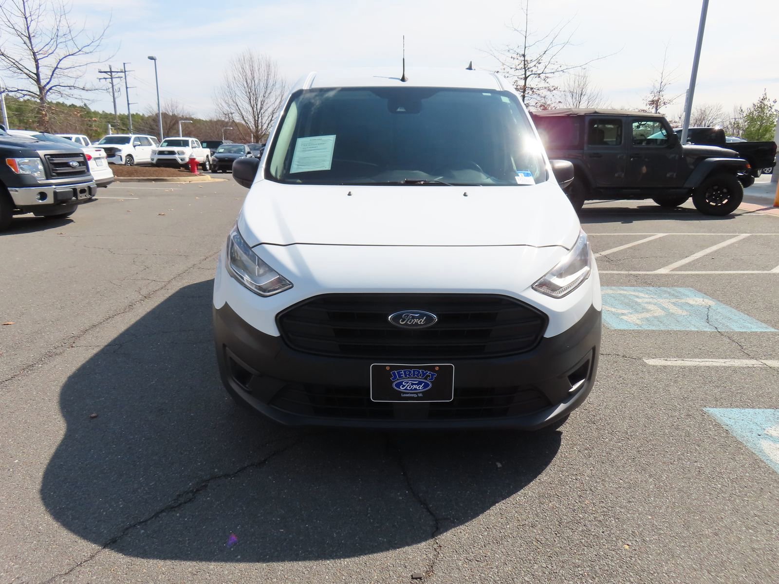 Certified 2020 Ford Transit Connect XL image 10