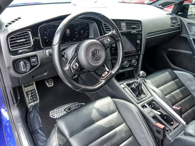 Used 2018 Volkswagen Golf R 4-Door AWD/4WD image 7