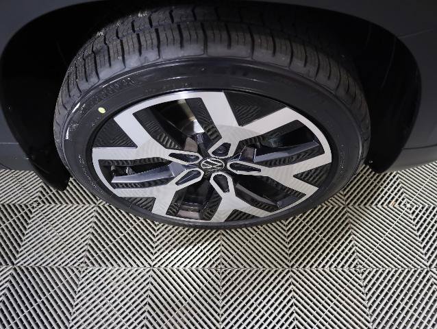 Used 2022 Volkswagen Taos SEL AWD/4WD image 31