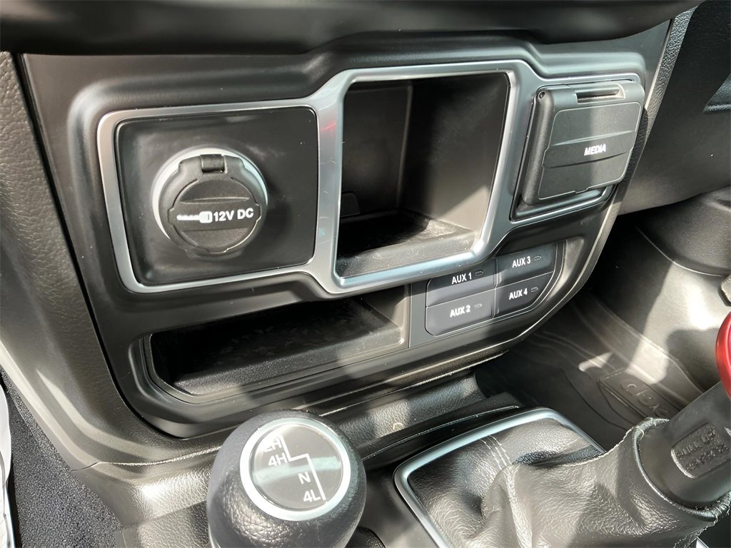 Used 2022 Jeep Wrangler Sport image 36