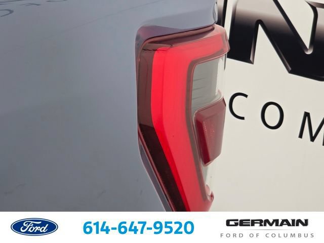 Certified 2023 Ford F150 Raptor w/ Raptor Carbon Fibre Package AWD/4WD image 17