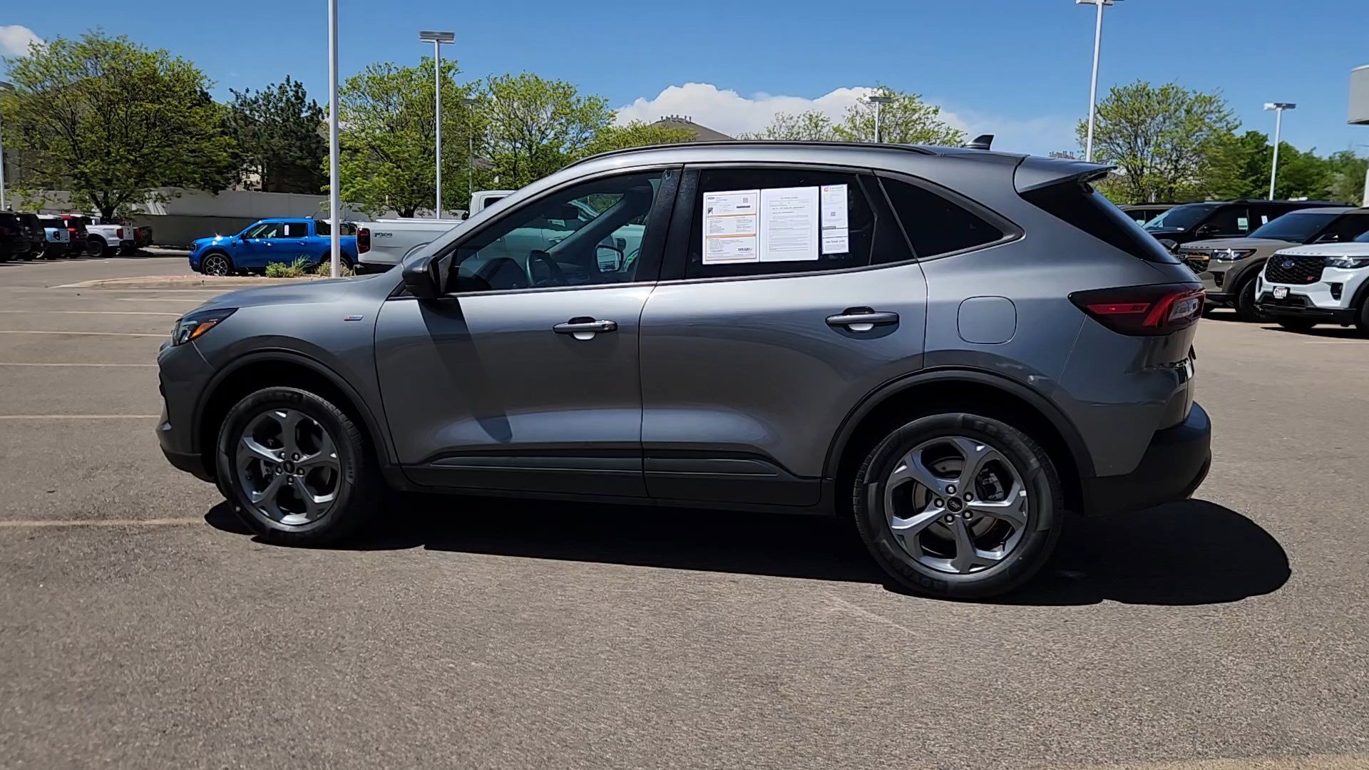 Certified 2025 Ford Escape ST-Line AWD/4WD image 21