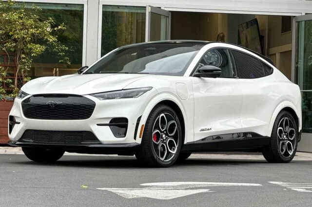 Certified 2022 Ford Mustang Mach-E GT AWD/4WD image 8