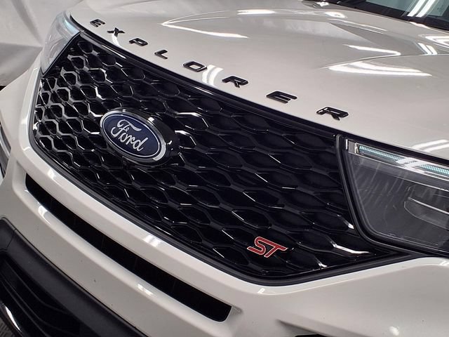 Certified 2023 Ford Explorer ST w/ Equipment Group 401A AWD/4WD image 37