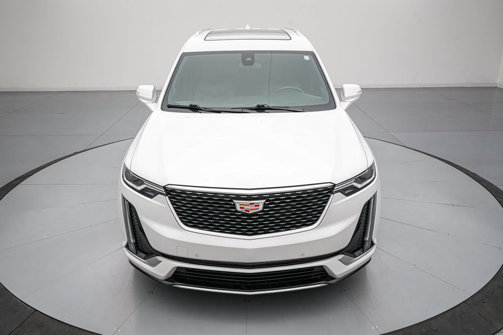 Used 2024 Cadillac XT6 Premium Luxury w/ LPO, Floor Liner Package AWD/4WD image 10